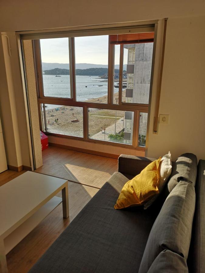 Precioso Apartamento En Primera Linea De Playa Vilagarcia de Arousa Esterno foto