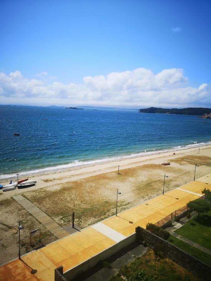 Precioso Apartamento En Primera Linea De Playa Vilagarcia de Arousa Esterno foto